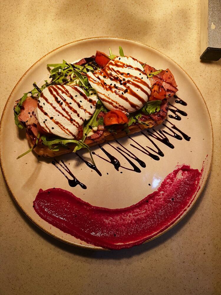 Brekkie Bruschetta