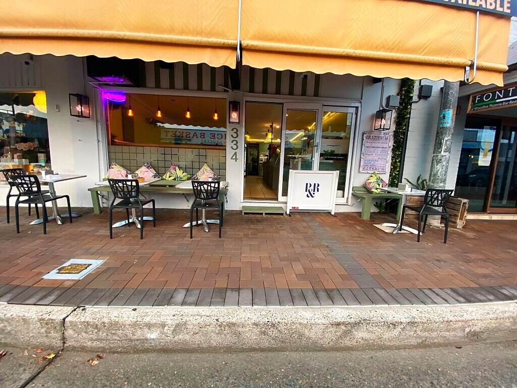 The Crazies Cafe shopfront on Windsor Street, Richmond